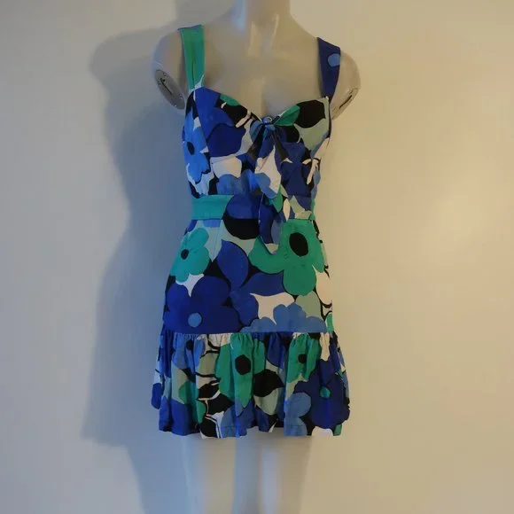 slim fit dress slacks REBECCA VALLANCE Dionne Midi Dress (Golf Green)